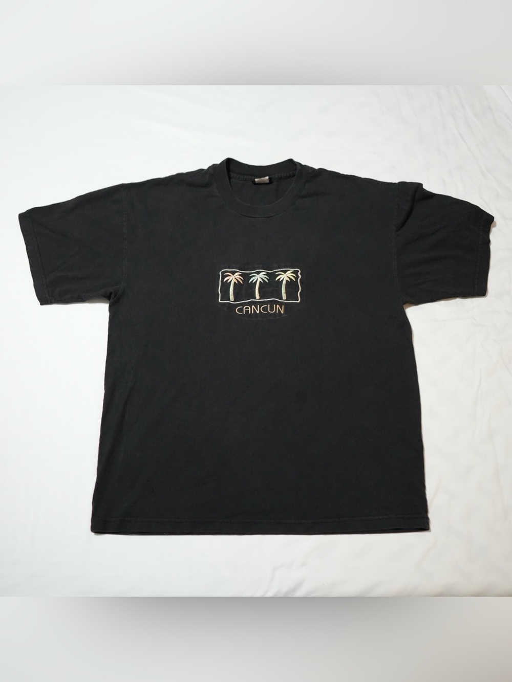 Vintage Cancun Embroidered Palm Tree T-shirt